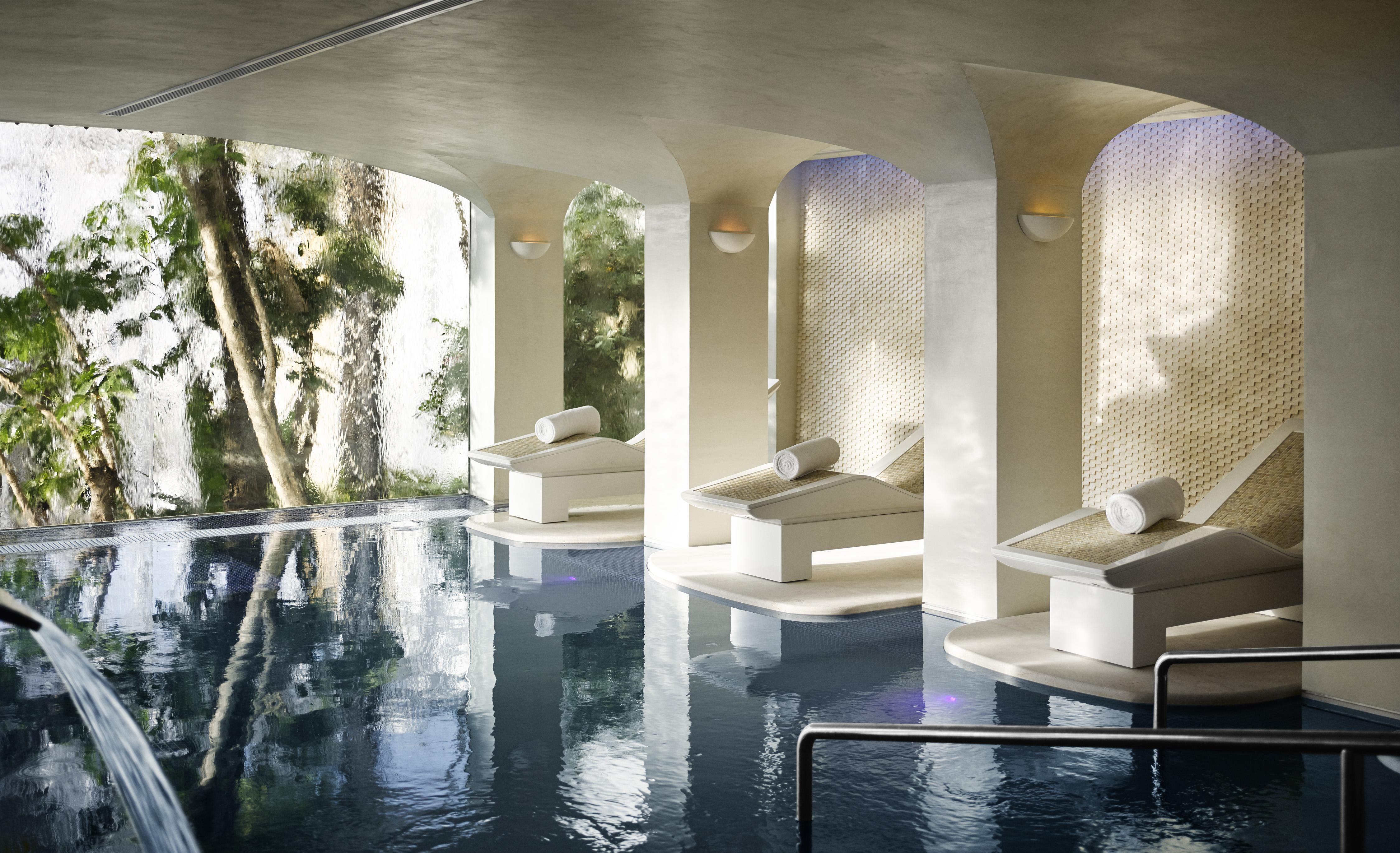 Puente Romano Beach Resort Marbella Esterno foto