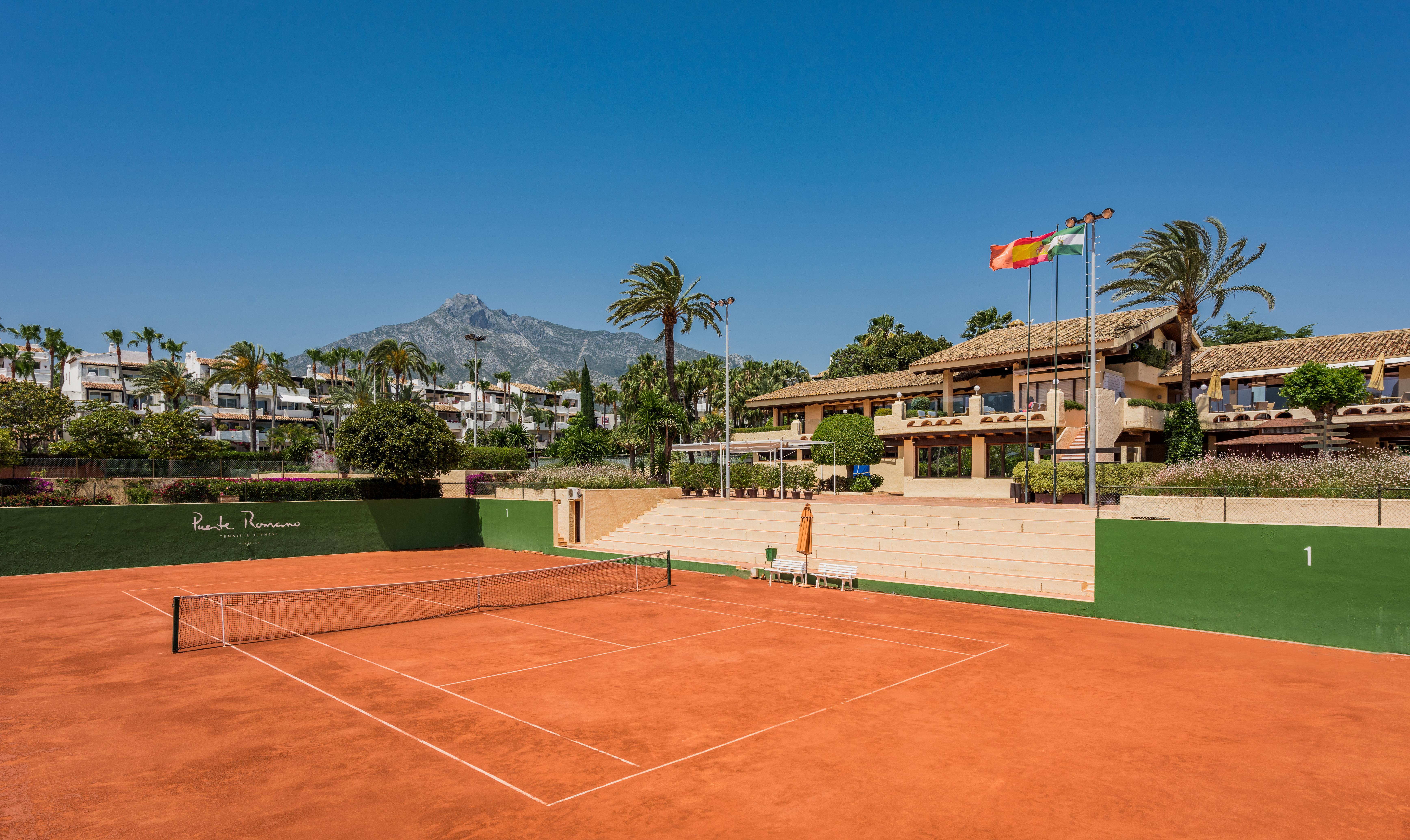 Puente Romano Beach Resort Marbella Esterno foto